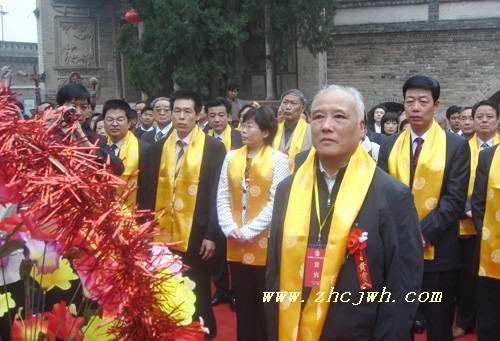 北大资源美术学院汉字哲学教授、中国社会科学院哲学研究所研究员、北京.jpg